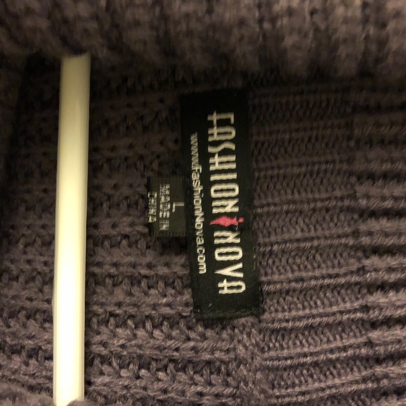 Purple sweater - Picture 3 of 3